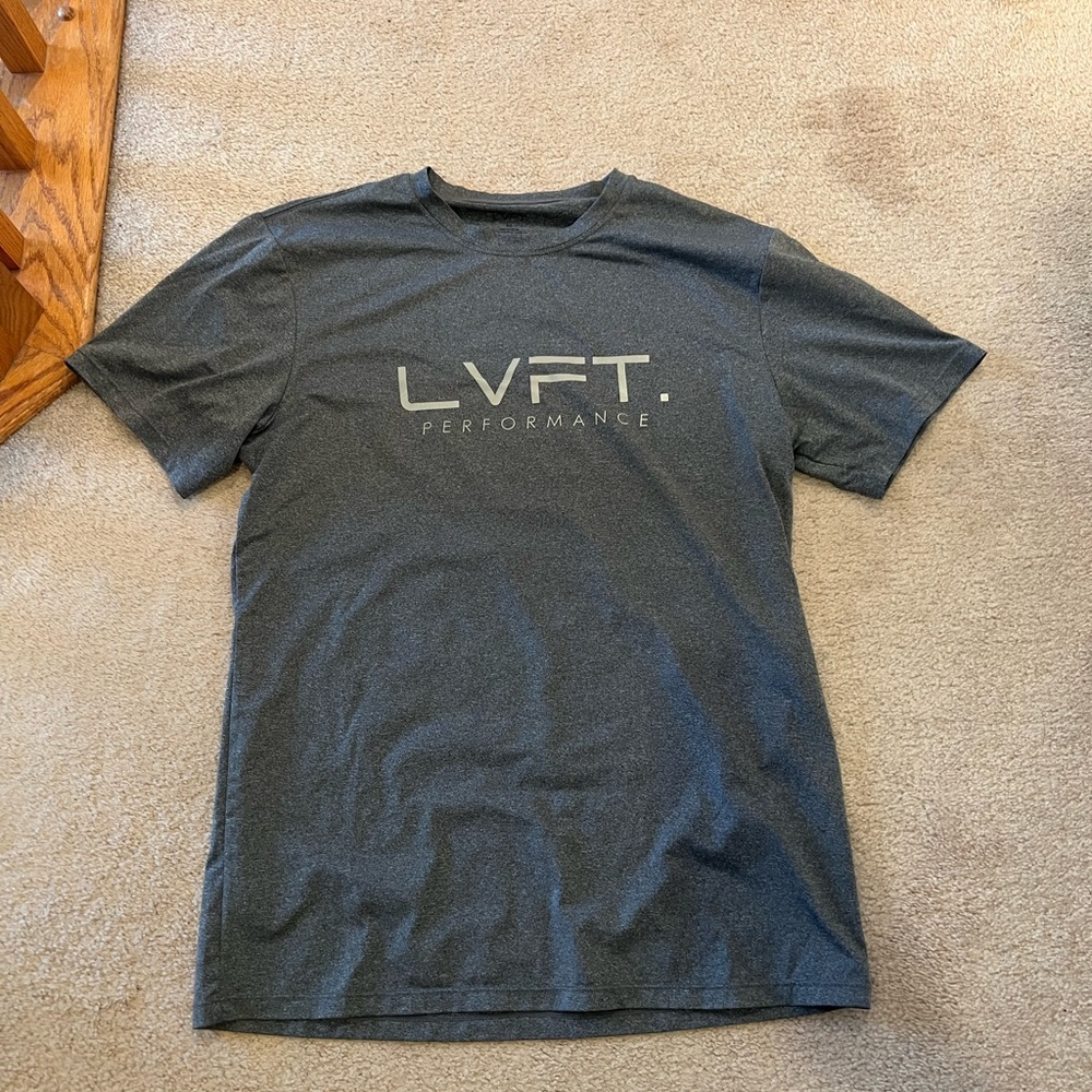 LVFT LiveFit Performance Tee sz Medium